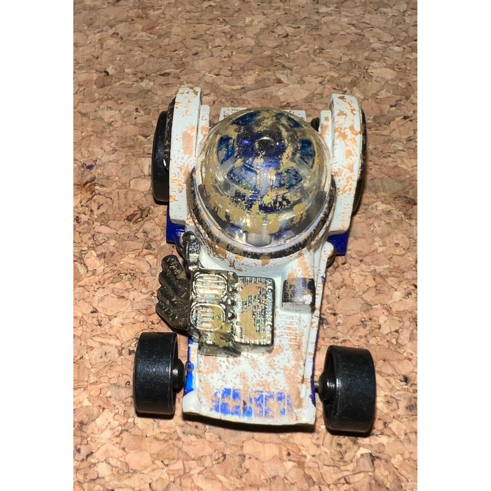 Hot Wheels R2-D2 Star Wars Character Car 1:64‎ White Blue Good Weathered CGW37
